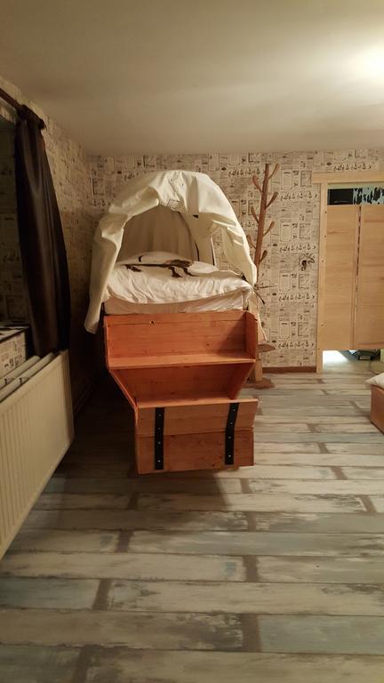 Le Gite De Zoelie Chaineux Luaran gambar
